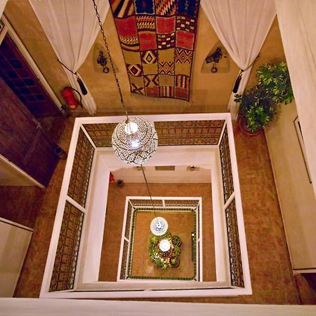 Au Riad Laylati เอสเซาอิรา ภายนอก รูปภาพ
