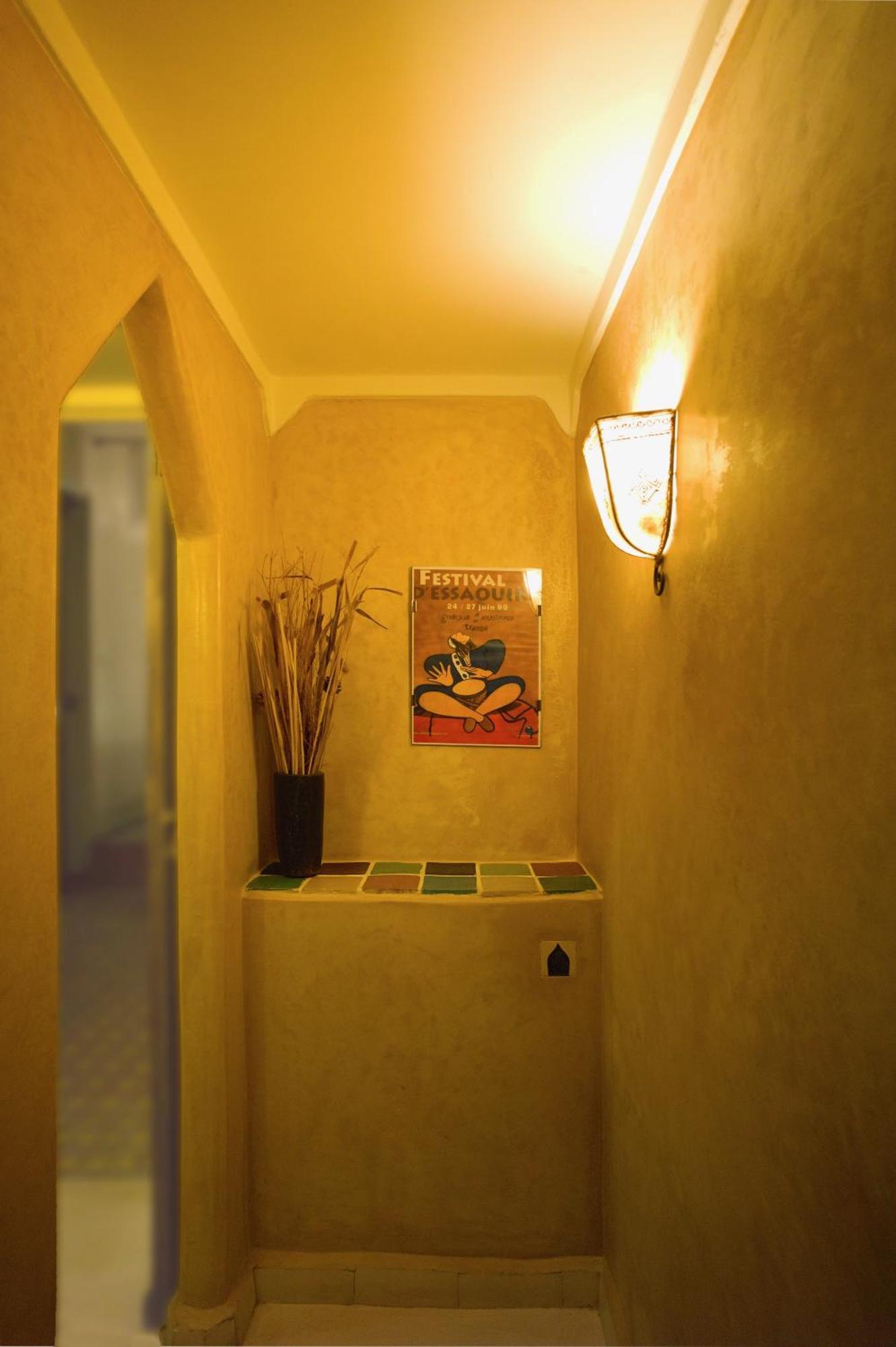 Au Riad Laylati เอสเซาอิรา ภายนอก รูปภาพ