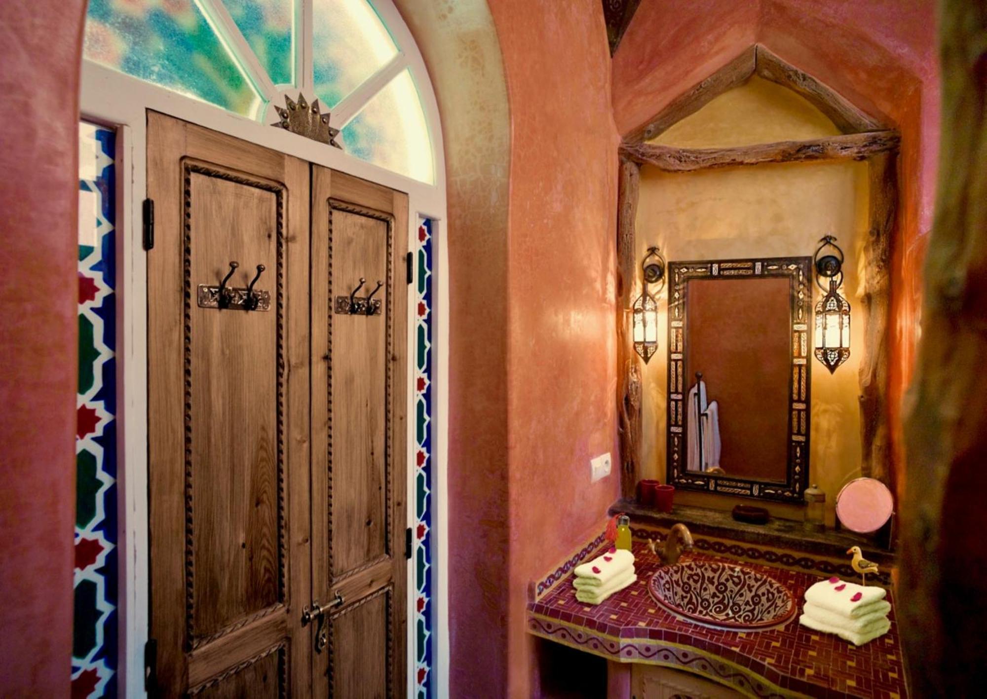 Au Riad Laylati เอสเซาอิรา ภายนอก รูปภาพ