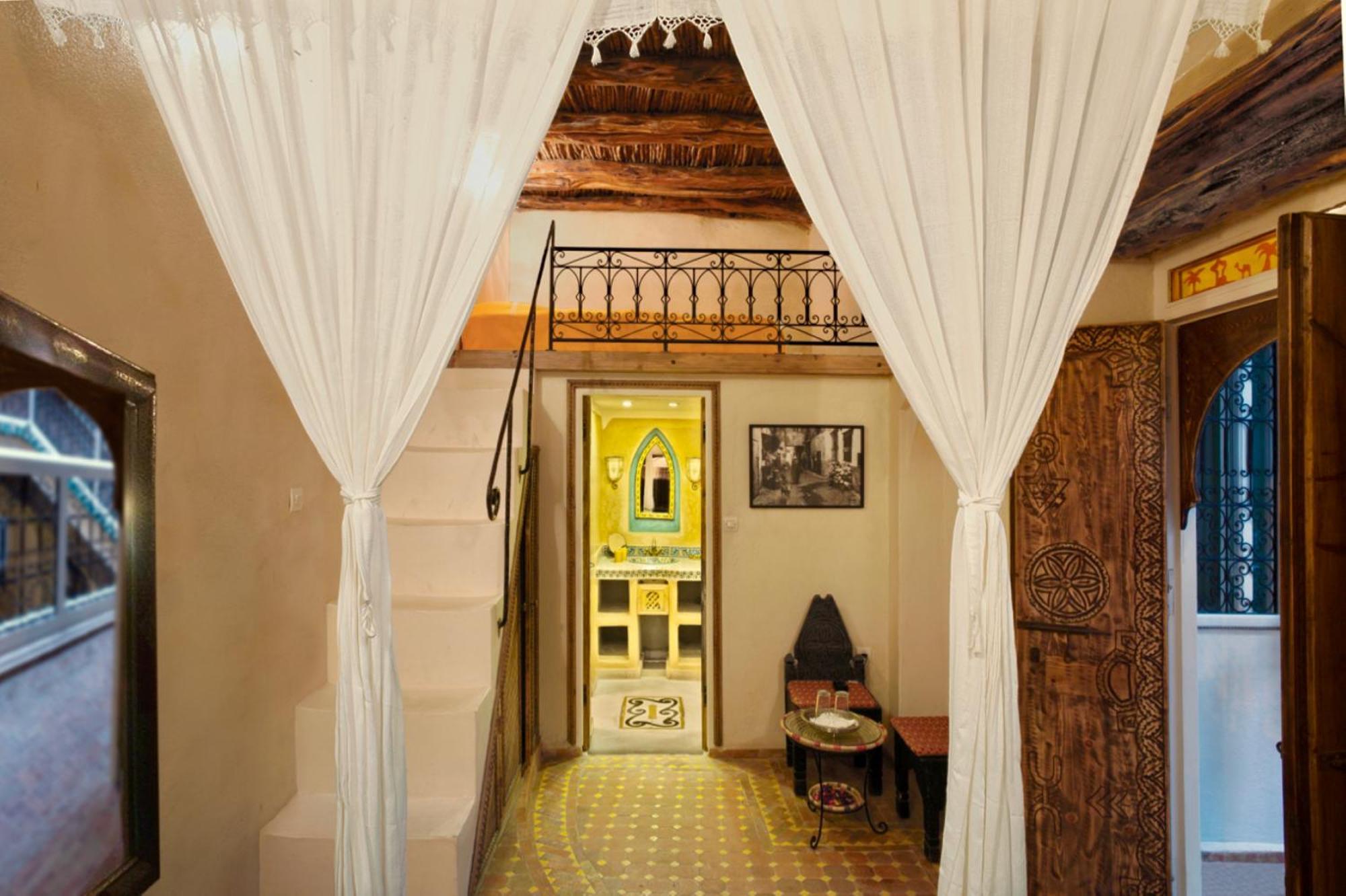 Au Riad Laylati เอสเซาอิรา ภายนอก รูปภาพ
