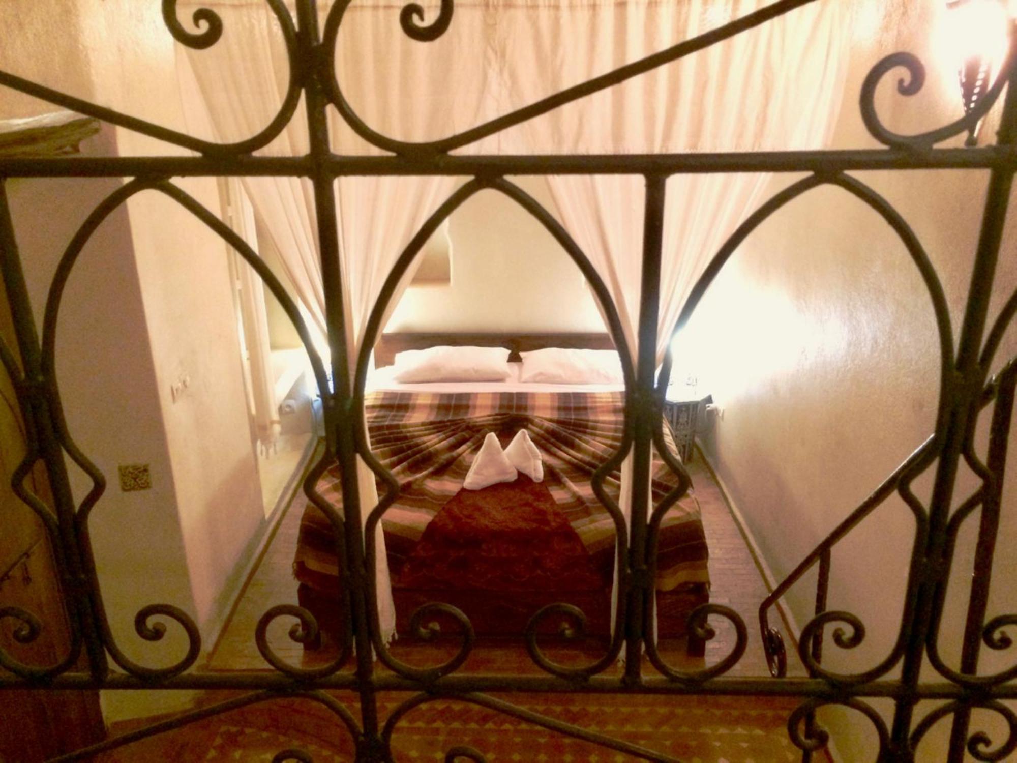 Au Riad Laylati เอสเซาอิรา ภายนอก รูปภาพ