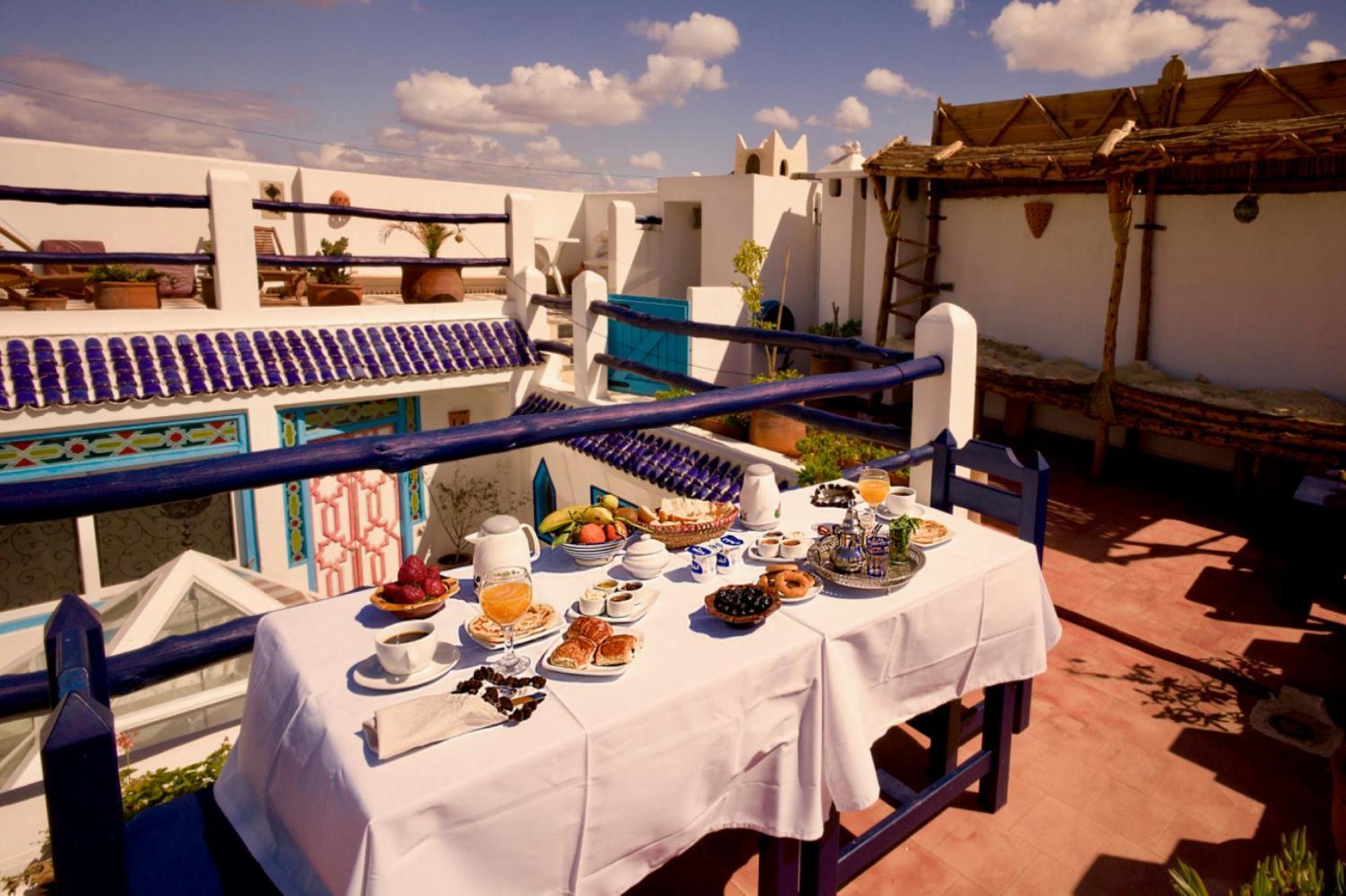 Au Riad Laylati เอสเซาอิรา ภายนอก รูปภาพ